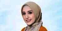 Styling Hijab Segiempat Voal ala Adelia Pasha, Simpel Tapi Cantik