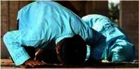 Doa saat Sujud Terakhir dan Hukum Memperlama Sujud dalam Sholat