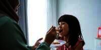 Ganti Kerupuk dengan Camilan Kaya Protein Biar Asupan Anak Lebih Bergizi