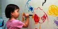 Si Kecil Sering Coret- Coret, Ternyata Berdampak Pada Perkembangannya