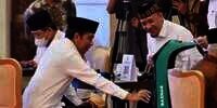 Jokowi Imbau Pejabat Negara, ASN, hingga Kepala Daerah Bayar Zakat Lewat Baznas