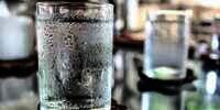 Cek Fakta: Minum Air Dingin Setelah Makan Sebabkan Kanker