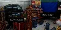 Mobil Tahu Bulat Nabrak Minimarket, Dagangan Langsung Porak Poranda