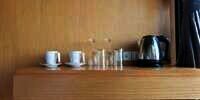 Pegawai Hotel Ungkap Fakta Mengejutkan Bagian Dalam Teko di Kamar Penginapan, Masih Berani Bikin Kopi Saat Menginap?