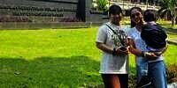 Girang Anak Sulung Masuk PTN Favorit, Lihat 5 Potret Ussy Sulistiawaty Ngampus Bareng Nur Amalia Putri