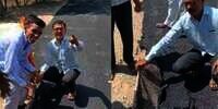 Pembangunan Jalan Super Mulus Mirip Karpet Bisa Diangkat dengan Mudah, Bikin Warga Geram