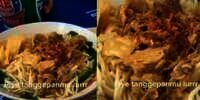 Viral! Makan Mie Ayam di Warung Pinggir Jalan, Langsung Syok Dapat 'Bonus' Topping Belatung