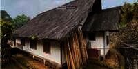 Potret Kampung Naga di Tasikmalaya, Warganya Tidak Butuh Listrik, Lokasinya Terpencil Banget!