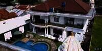 10 Potret Rumah Mewah Bos Textile Mantan ART, Istana di Dunia Nyata, Ruang Karaoke Rp1 Miliar