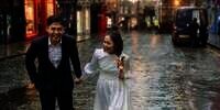 7 Potret Keseruan Bridal Shower Gritte Agatha di Bangkok