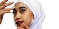 Cara Aman Pakai Sunscreen di Bawah Mata, Simak Trik dari Dokter Kulit