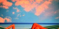 Gigi Hadid x Havaianas: Flip-Flop Ikonis dengan Sentuhan Summer Glam