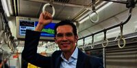 Sindiran Pedas Adrian Maulana Lewat Tutorial Naik Kereta dari Bintaro ke Palmerah