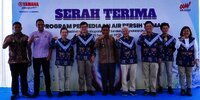 Manfaatkan Sistem Penjernih Air YCW-008A, Yamaha Bantu Pasok Air Minum 8.000 Liter/Hari di Kutalimbaru