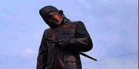 Viral Kepala Patung Soekarno di Indramayu Miring, Ini Penyebabnya
