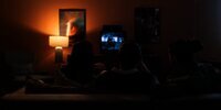 Mengapa Banyak Orang Suka Menonton Konten Misteri? Ternyata Bisa Membantu Mengelola Rasa Cemas