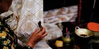 Sejarah Batik: Dari Teknik Pewarnaan Kuno hingga Menjadi Identitas Budaya Indonesia