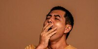 Kurang Tidur Bikin Kepala Sakit? Ini yang Terjadi pada Tubuh dan Cara Mengatasinya