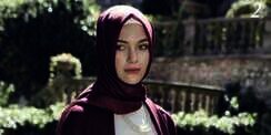 Tips Memilih Warna Hijab yang Pas Dengan Warna Kulit