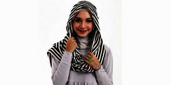 Di balik Perjalanan Sukses Hijab Online Saqina