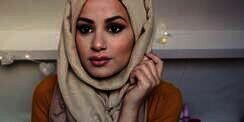 Elegan, Hijaber Cantik Asal Belanda