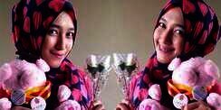 Padanan Jins-Blouse ala Hijaber Surabaya