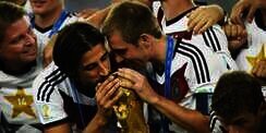 Perjalanan Duo Pemain Muslim Bawa Jerman Juara Piala Dunia