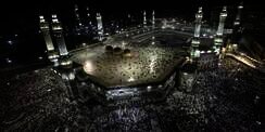 Selama Ramadan, Mekah Tak Pernah `Tidur`