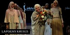 Desainer (4) Ria Miranda: Sukses karena Sindiran