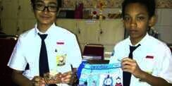 Dua Siswa SMP Surabaya Ciptakan Celana Anti-Perkosaan
