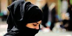 Wanita Sabar Calon Penghuni Surga