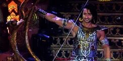 Pesona `Arjuna`, Aktor Mahabarata Penyayang Ibunda