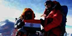Kisah Pendaki Cilik Penakluk Puncak Everest