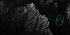 Dua `Pulau Misterius` Muncul di Bulan Saturnus