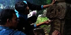 Menguak Misteri Syair di Makam Kuno Islam di Aceh