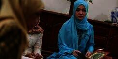 Cantiknya Bella Shofie Berhijab