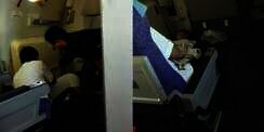 Wanita Ini Menolong Pramugara Pingsan di Thai Airlines