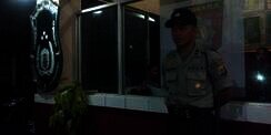Bripda Taufiq, Polisi Jujur yang Tinggal di Kandang Sapi