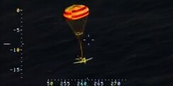 Detik-detik Menegangkan Pesawat Jatuh di Laut
