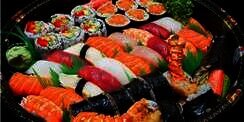 Ini Bahaya Tersembunyi Menyantap Sushi 