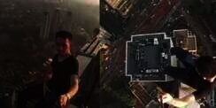 Selfie 'Maut' di Gedung Pencakar Langit Jakarta