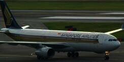 Mesin Pesawat Singapore Airlines Mati Mendadak Saat Terbang