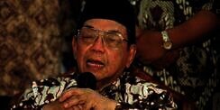 Islam Kaset dan Kebisingannya
