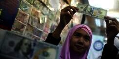 Kurs Rupiah Makin Rontok, Sentuh Rp 13.536/US$