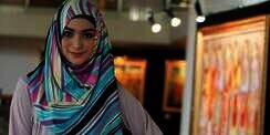 Pose-pose Cantik Citra Kirana Berhijab