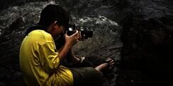 Kisah Fotografer Cilik Indonesia yang Mendunia