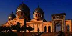 Uzbekistan Bangun Masjid Terbesar di Asia Tengah
