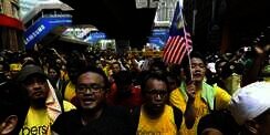 Panik Hadapi Demo Besar-besaran, Malaysia Blokir Situs Oposisi