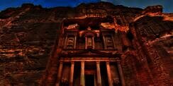 Petra, Misteri Kota Batu yang Pernah Hilang Ribuan Tahun