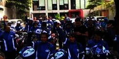 Kala Ojek Pangkalan Bertemu Ojek Online
